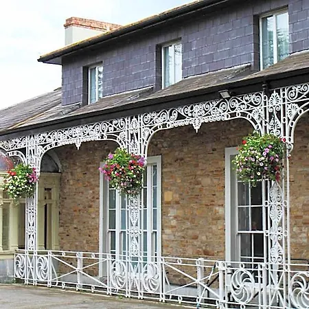 Ennismore House Cork
